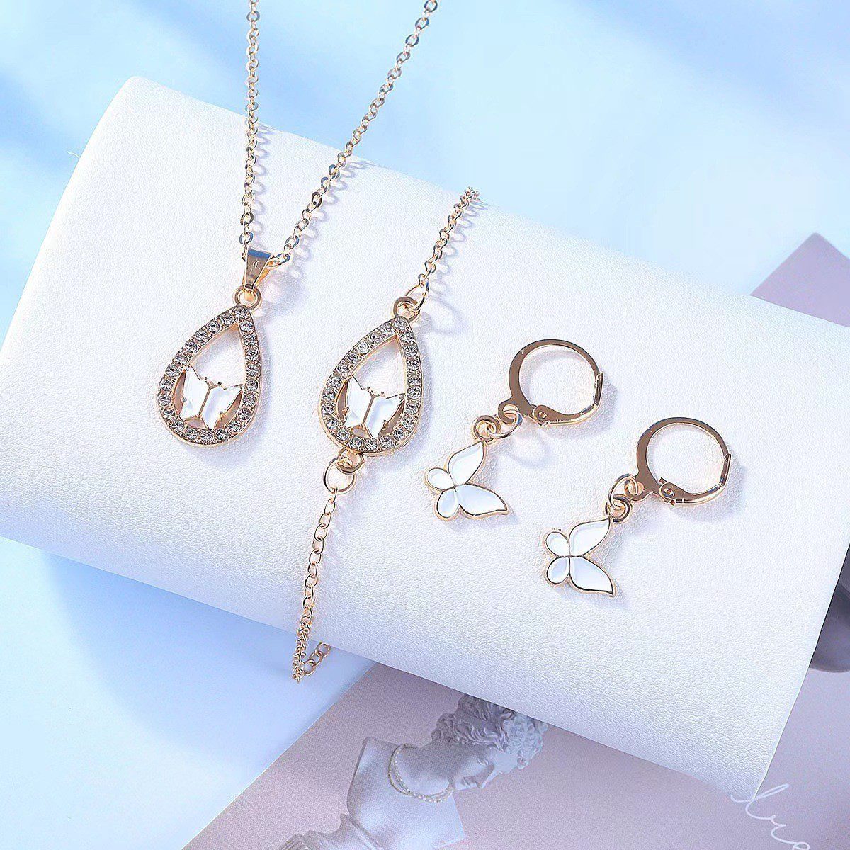 4PCS Set Luxury Women Butterfly Necklace Bracelet Earrings Drop Oil Diamond Jewelry For Girl Gift Jewelry Fashion Jewelry Set - Image 9