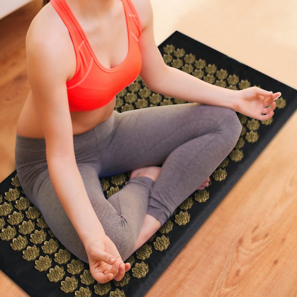 Acupressure Massage Mat With Needles Set Back Massager For Neck Foot Kuznetsov's Applicator Massage Pad Yoga Mat With Pillow - Image 2