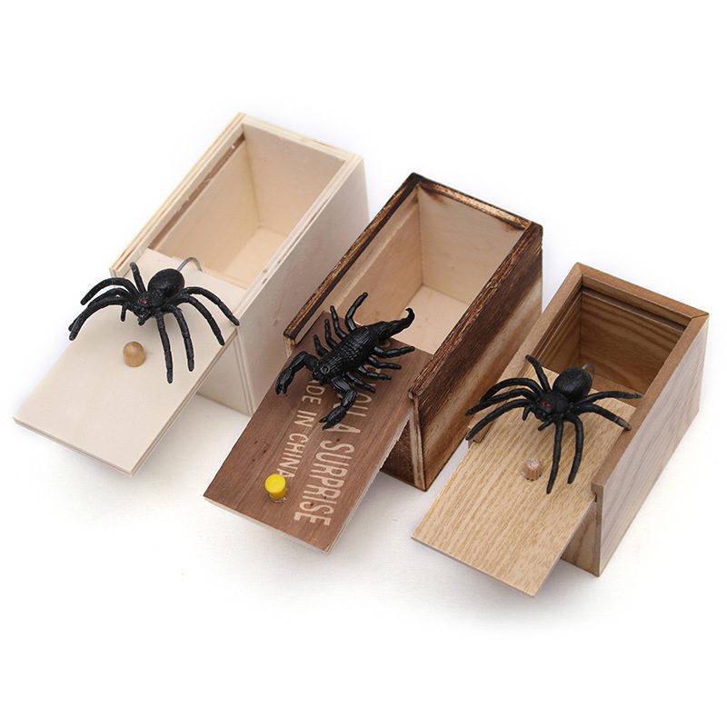 Prank Spider Wooden Scare Box Trick Play Joke Lifelike Surprise April Fools' Day Funny Novelty Toys Gags Practical Gifts - Image 2