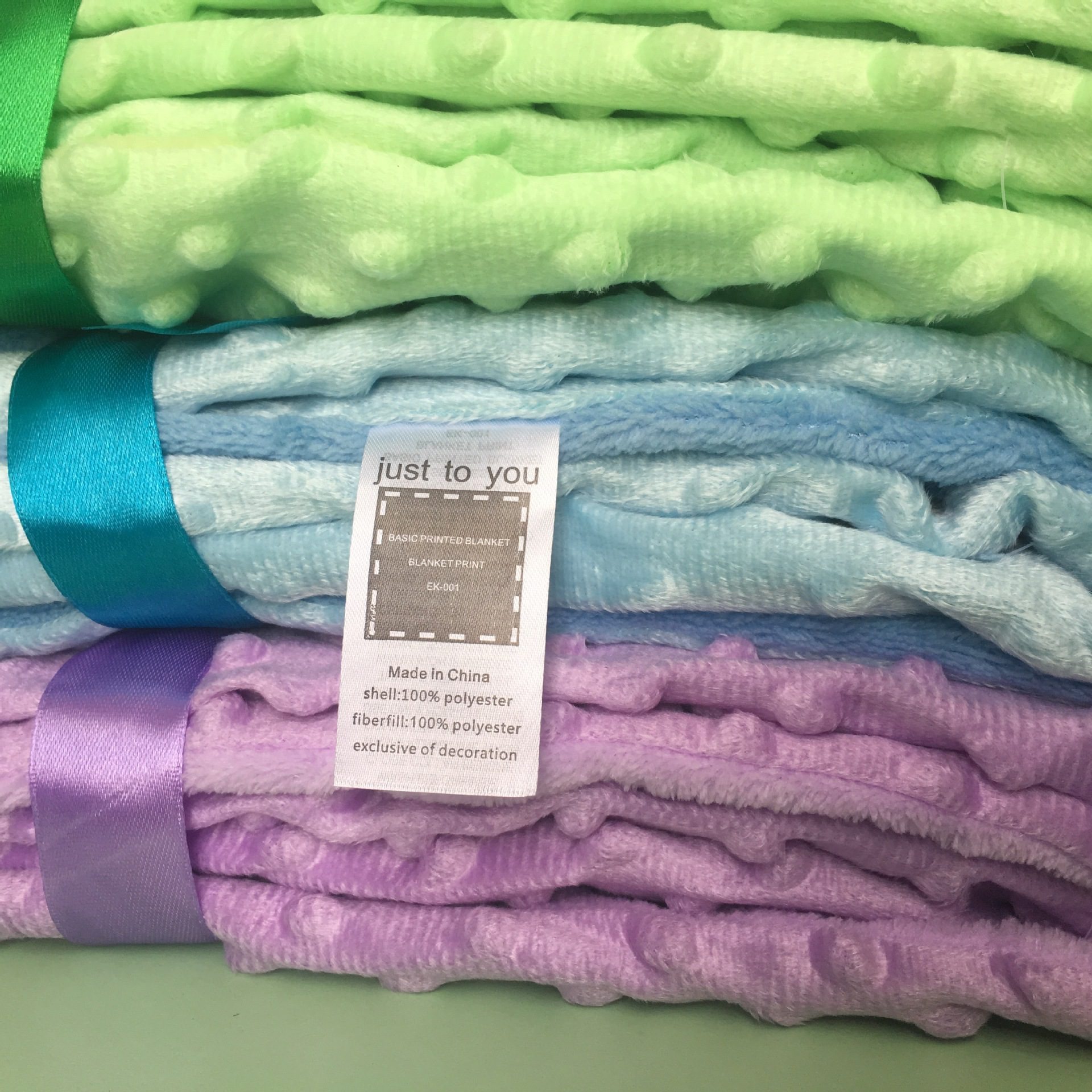 بطانية أطفال حديثي الولادة بنقشة نقاط (Polar Dot Baby Blanket) – لفّة قماط للرضع، غطاء نوم ومهد للأطفال حديثي الولادة - الصورة 3