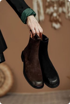 Women's Genuine Leather Retro British Style Chelsea Boots - Image 4