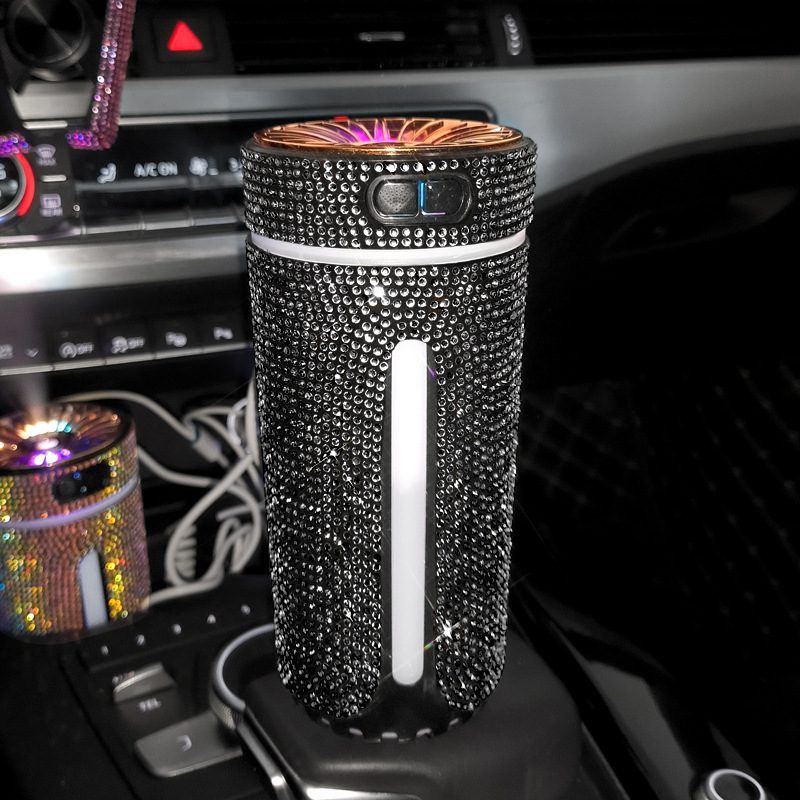 معطر هواء ومرطب سيارة فاخر بتصميم الألماس مع إضاءة LED، موزع عطور لتنقية وتعطير هواء السيارة وإكسسوارات سيارات للنساء - الصورة 9