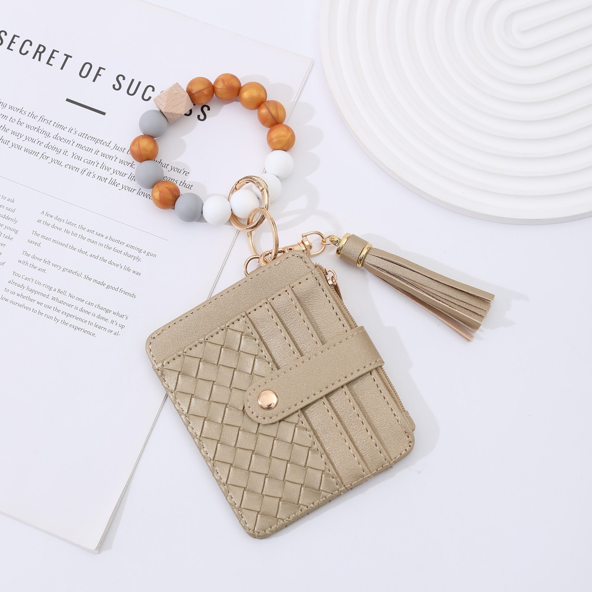 Cardholder Beaded Silicone Bead Bracelet - Image 5