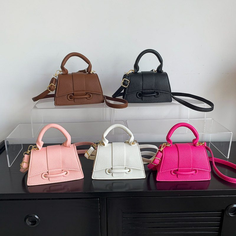 Chain Messenger Bag Mini Western Style Shoulder Handbag - Image 3