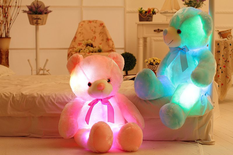 دبدوب محشو ومضيء بتقنية LED - لعبة قطيفة مبتكرة ومتعددة الألوان - هدية عيد ميلاد مميزة للأطفال تصلح أيضاً كوسادة. - الصورة 2