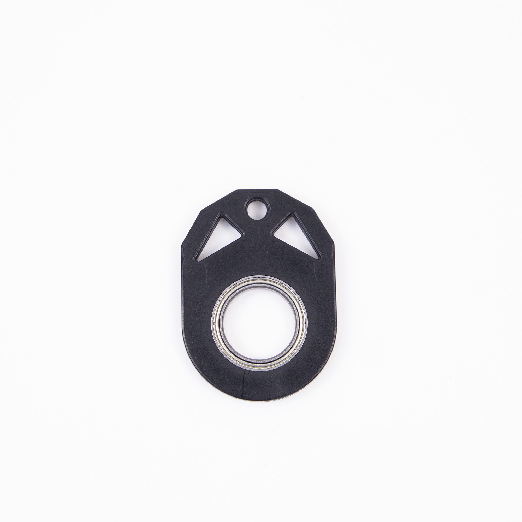 ميدالية مفاتيح مبتكرة بتصميم "سبينر" (Fidget Spinner) - لعبة يدوية لتخفيف التوتر والقلق، تعمل أيضاً كفتاحة زجاجات - مناسبة للأطفال. - الصورة 9