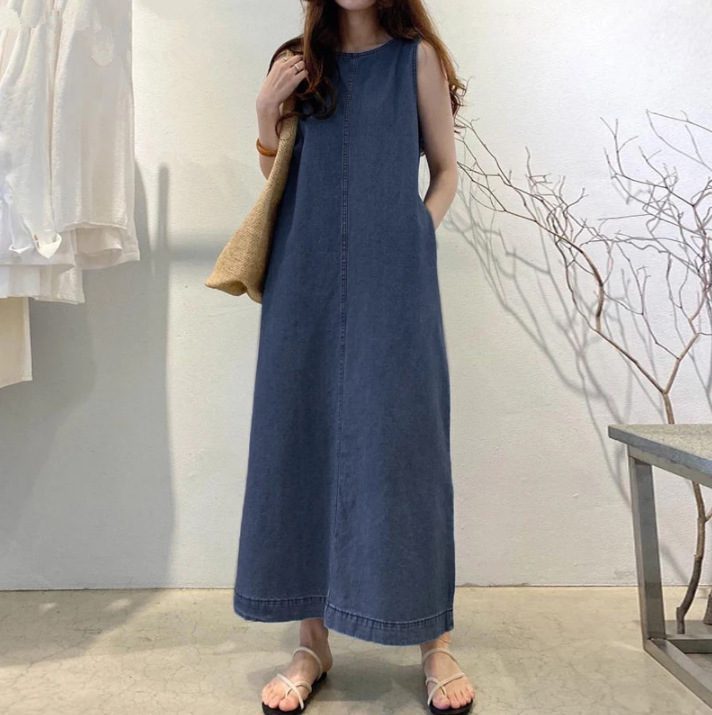 Womens Solid-Color Fashionable Round-Neck Loose-Fit Pocketed Dress - Image 4