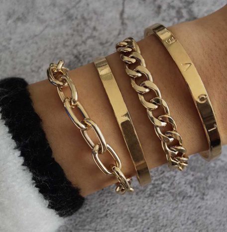 Simple And Smooth C-shaped Hollow Chain Bracelet Set - Image 7