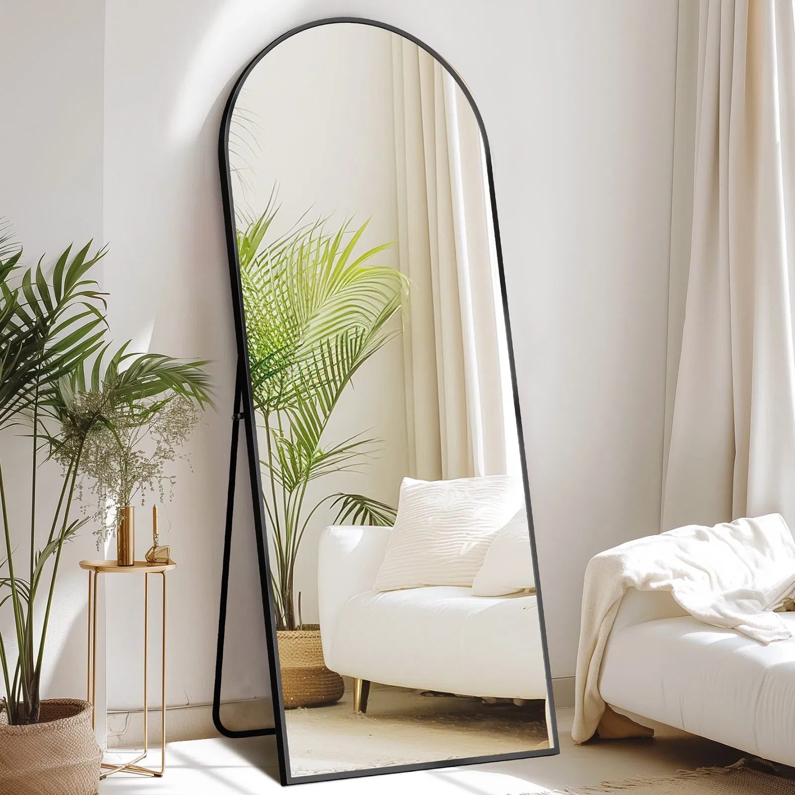 مرآة كاملة الطول مقوسة مقاس 71 × 26 بوصة، إطار من سبائك الألومنيوم يضمن الثبات، تصميم قائم لغرفة النوم، أسود - الصورة 3