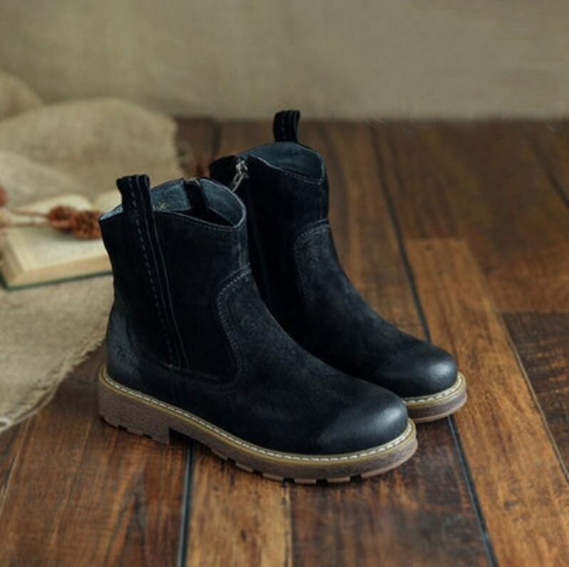 Women's Suede Flat Fleece-Lined Ankle Boots Travel Boots With Wide Opening Design - Image 4