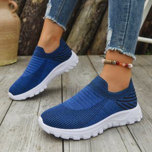 أحذية رياضية جديدة من قماش Flyknit شبكي منخفضة القطع بدون أربطة مع كعب إسفيني ومنصة سميكة - الصورة 4