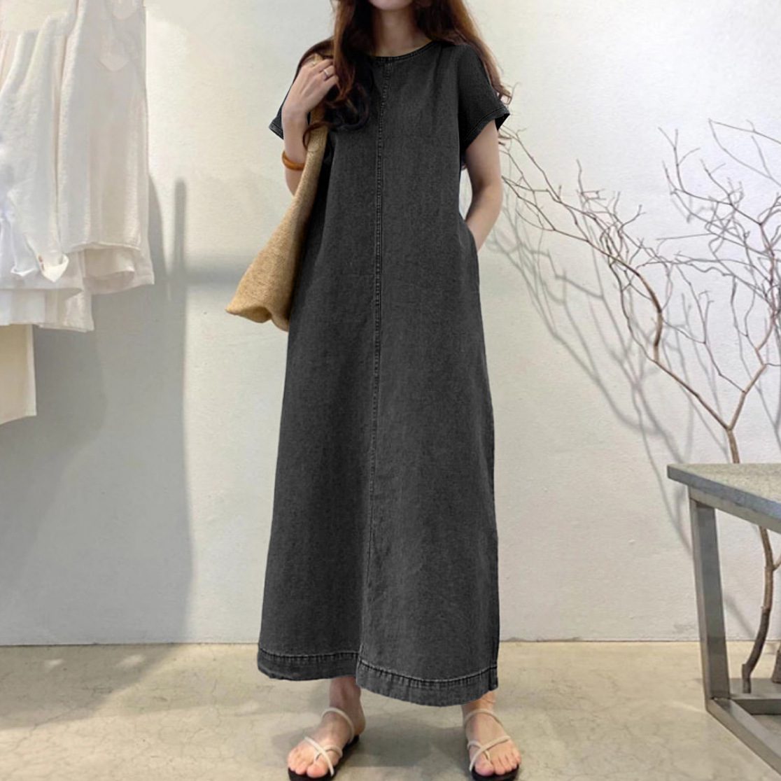 Womens Solid-Color Fashionable Round-Neck Loose-Fit Pocketed Dress