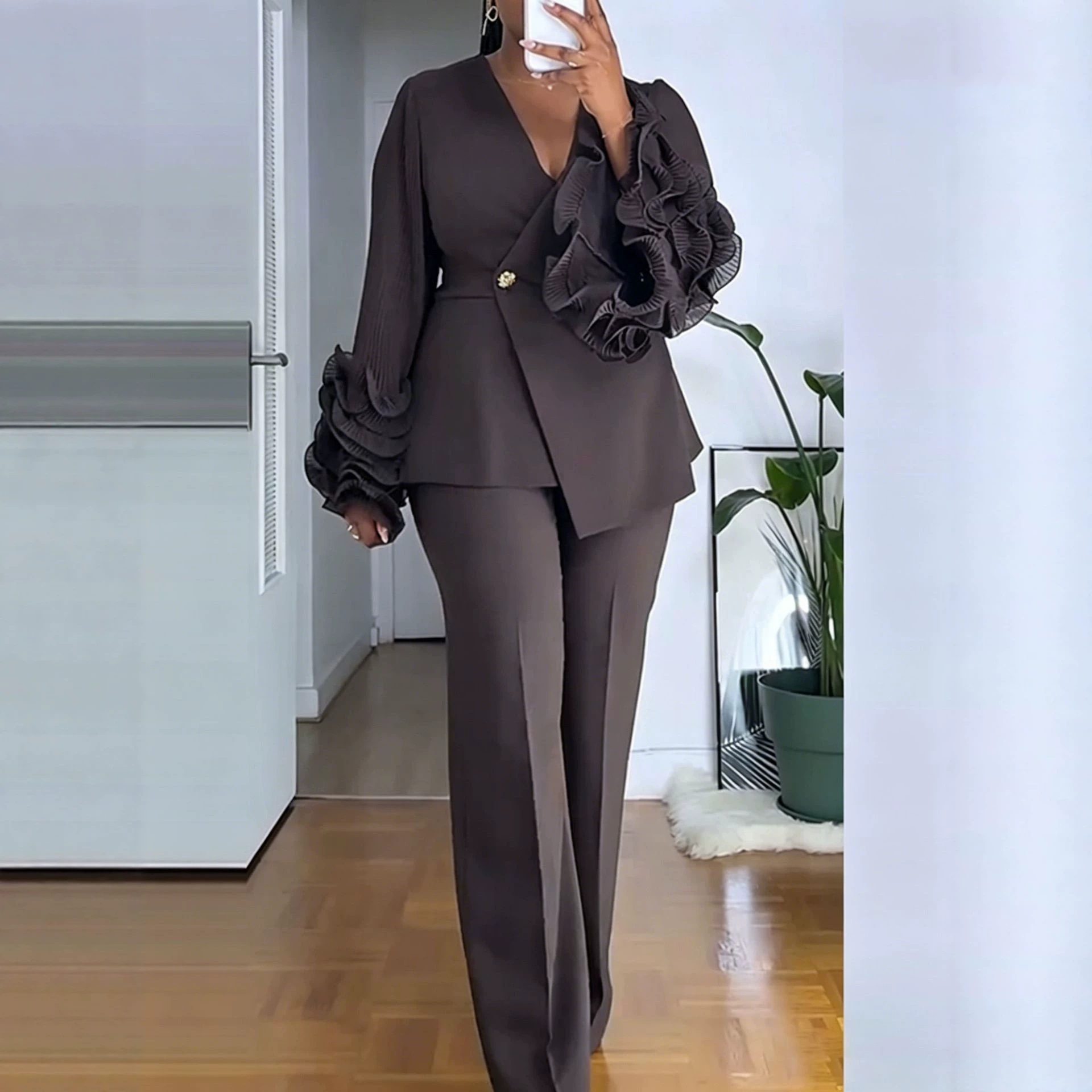 Womens Two-Piece Set With African Lace Trim - Image 2