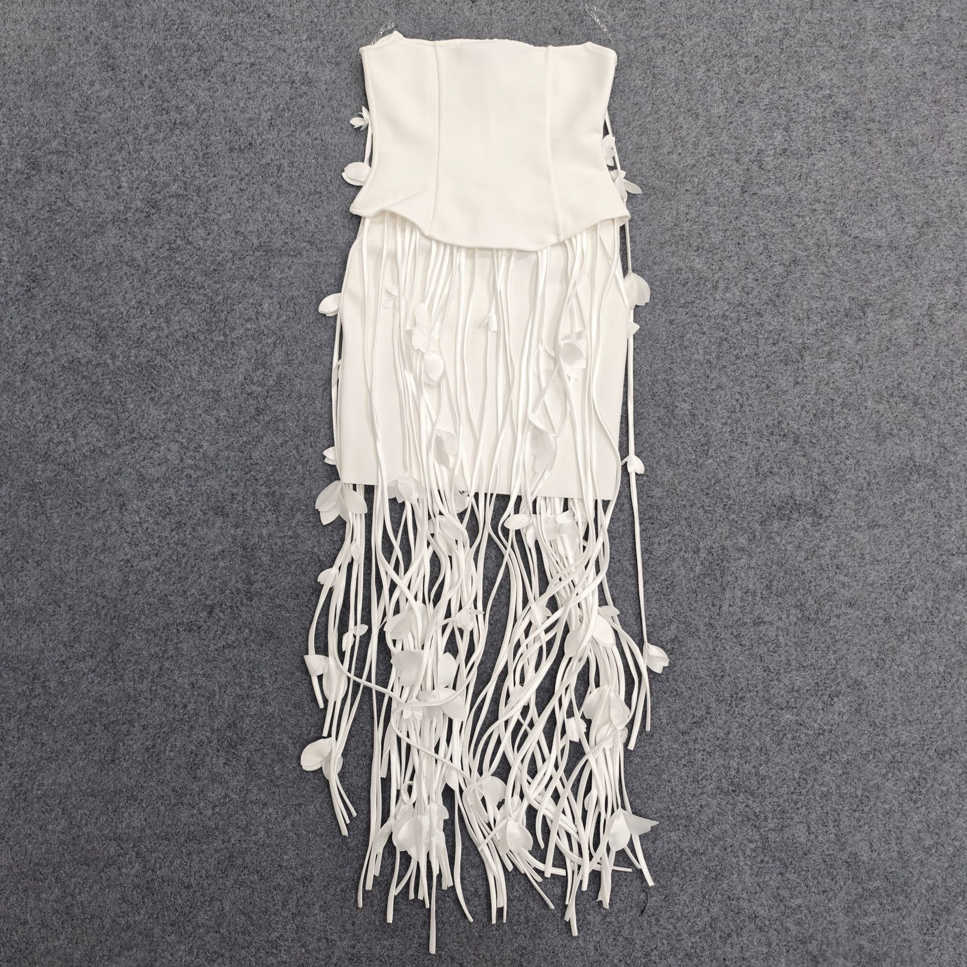 Women's European And American-style Sexy Strapless Tassel Bodycon Dress - Image 7