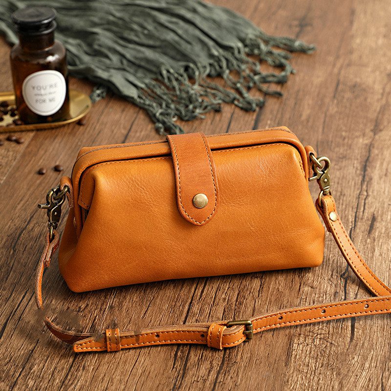 Vegetable Tanned Cowhide Small Mouth Gold Shoulder Bag Goddess All-Match - Image 7