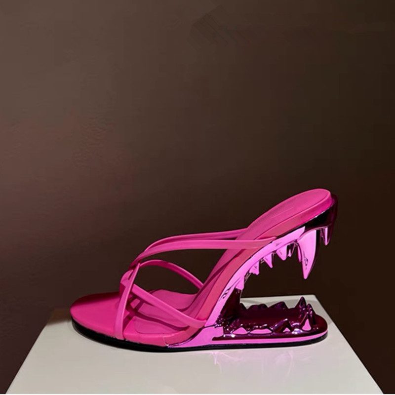 Metal High Heeled Fangs Sandals - Image 9