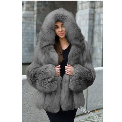 Women's Fur Coat Large Size Hooded Warm Fur Mid-Length Fox Fur Coat