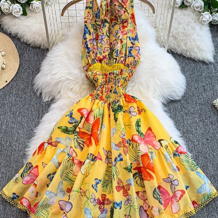 Retro-printed Resort-style Deep-V-neck Halter Dress - Image 5