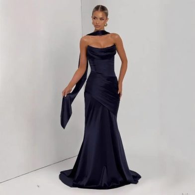 Tube-top, Figure-hugging Mermaid-style Elegant Gown