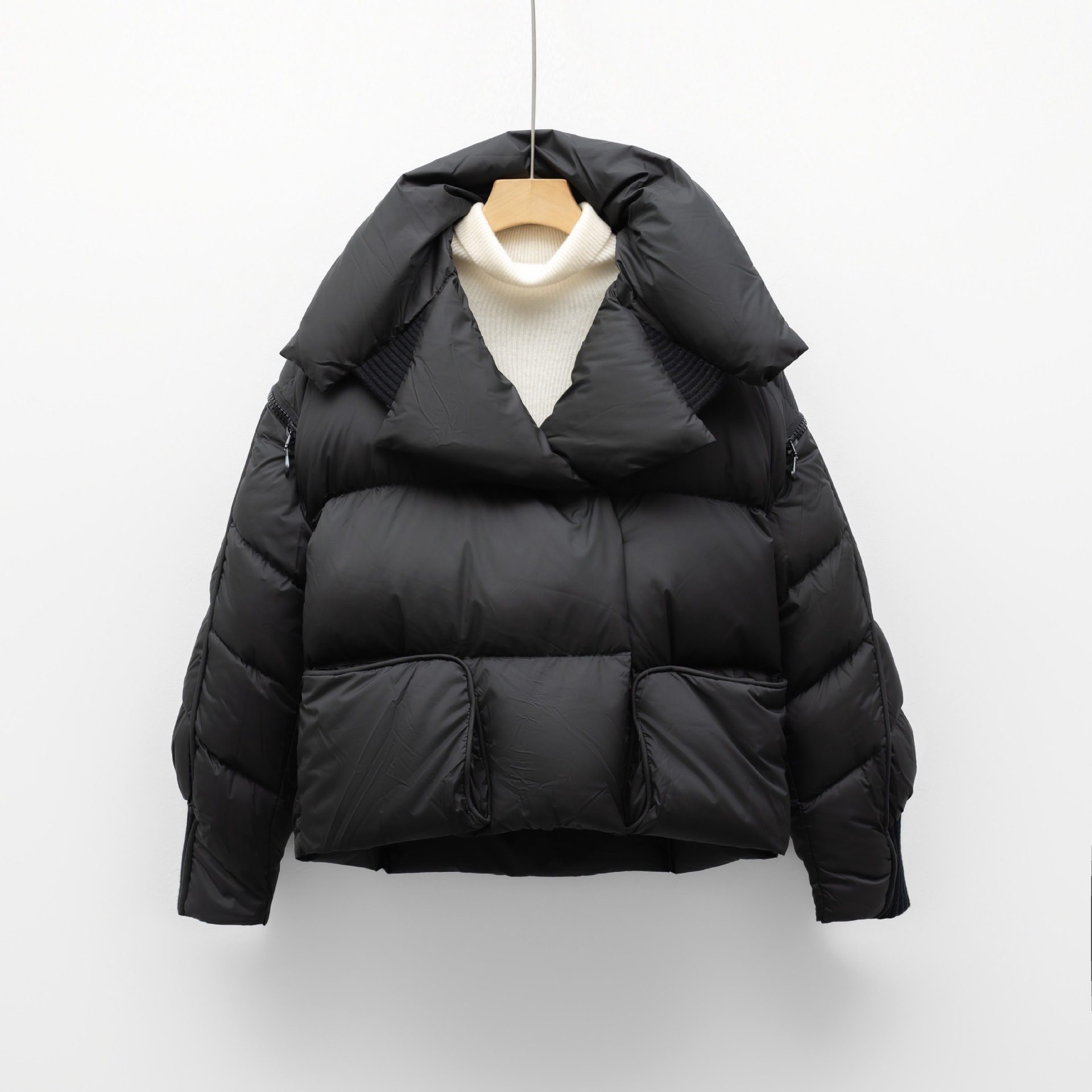 Korean-style Knitted Patchwork Large Lapel Short Down Jacket For Women - Image 5