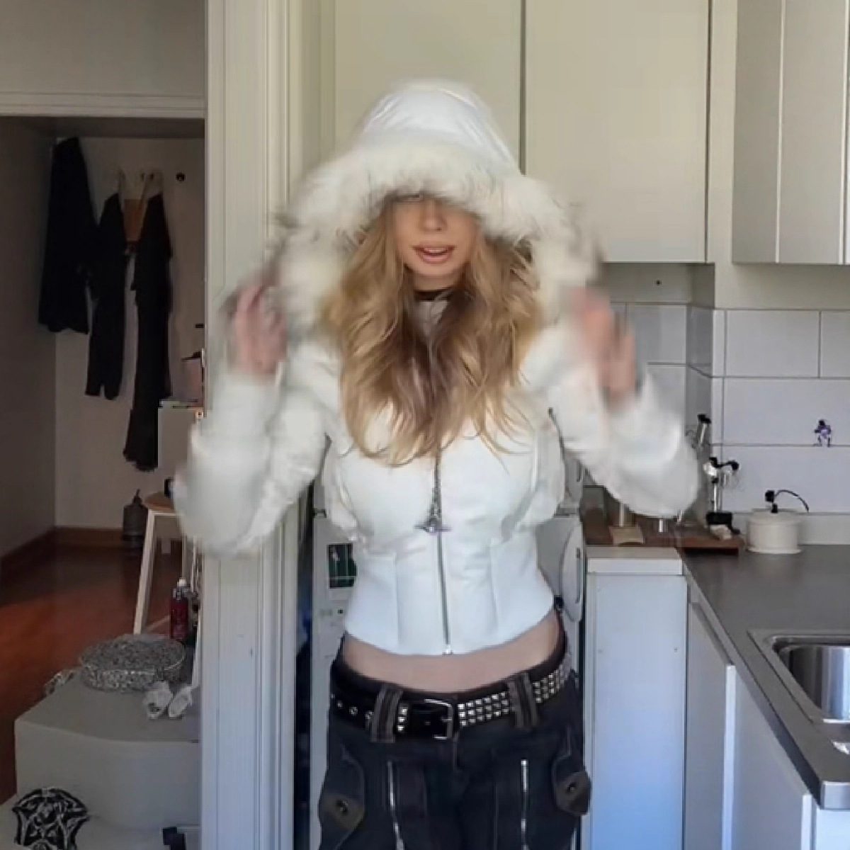 Casual Style Thermal Cotton-padded Coat - Image 2