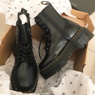 Web celebrity ankle boots are versatile