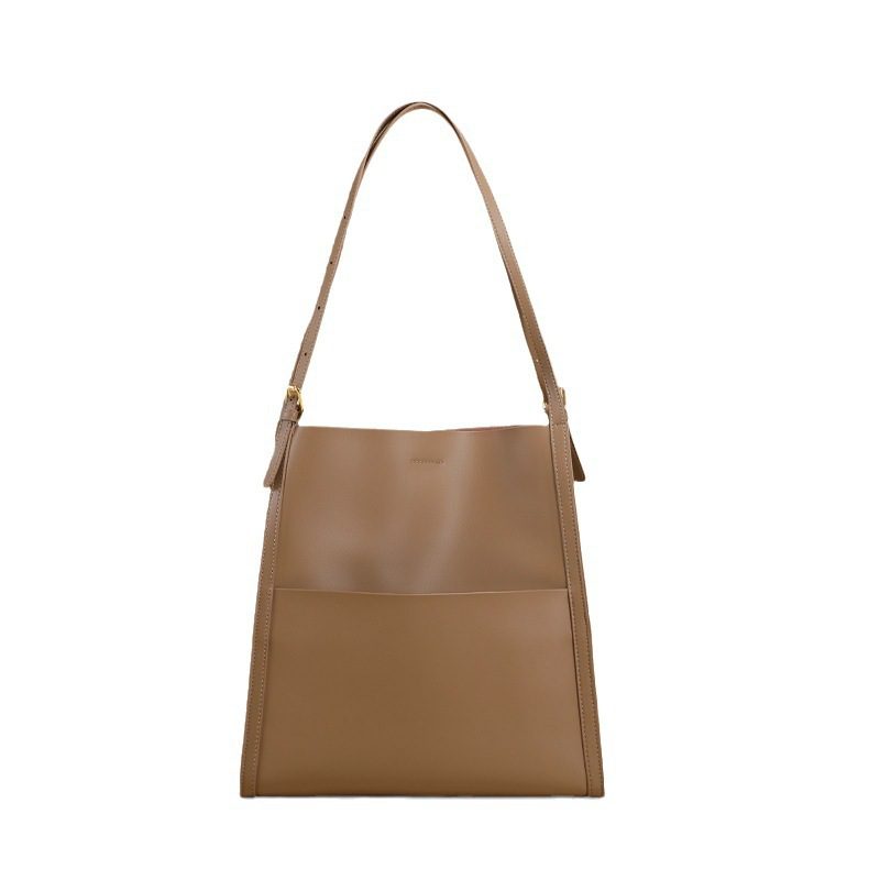 Genuine Leather Women's Bag Large Capacity Niche Commuter - Image 4