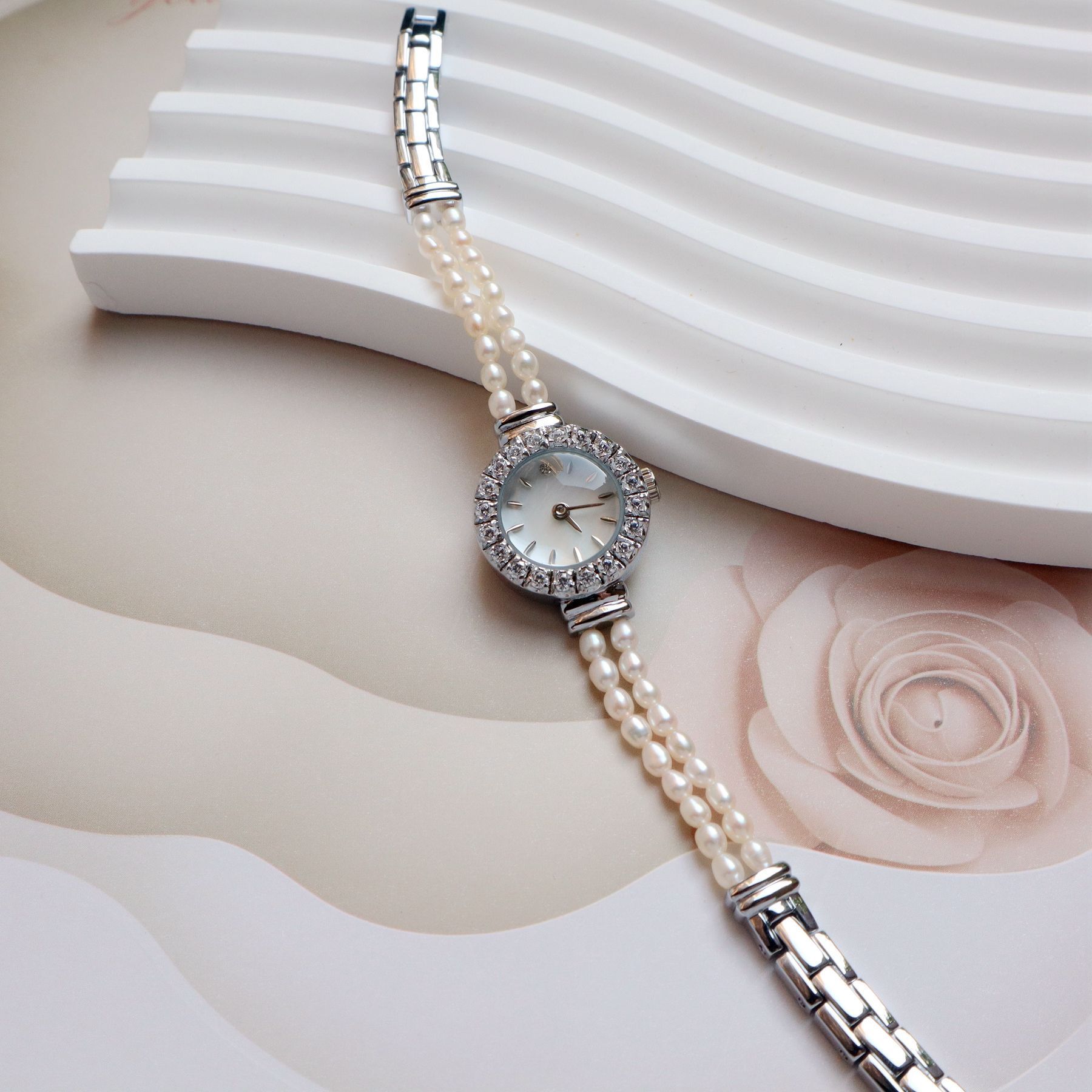 Women's All-match 6A Natural Freshwater Pearl High-grade Bracelet Watch - Image 4