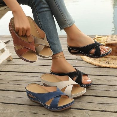 Summer Outdoor Lightweight Beach Sandals