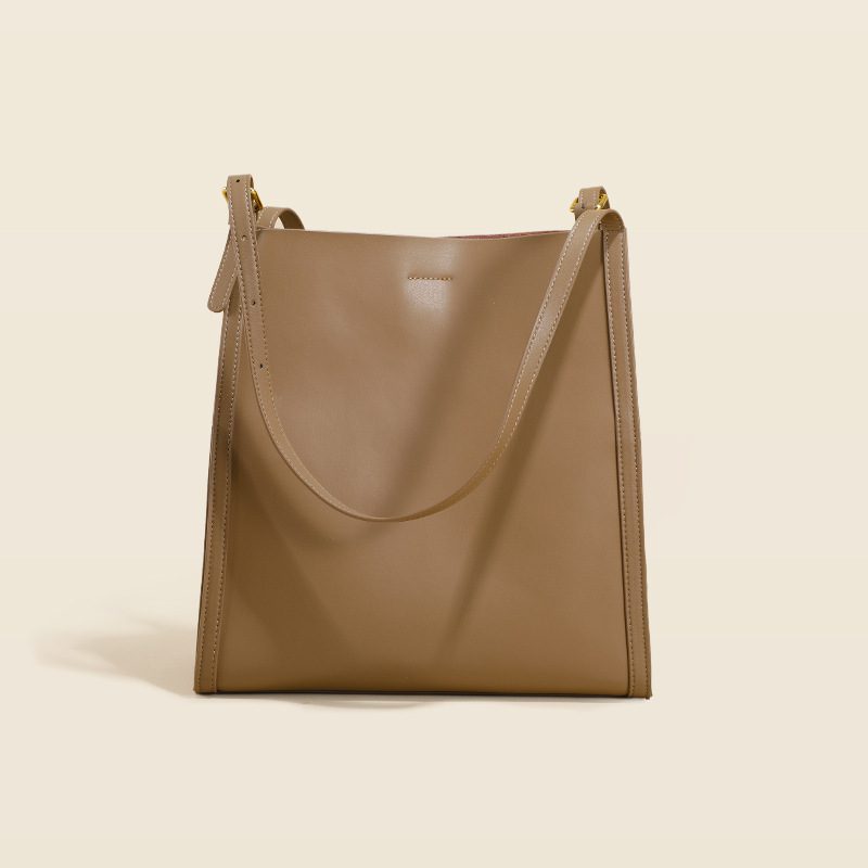 Genuine Leather Women's Bag Large Capacity Niche Commuter - Image 6